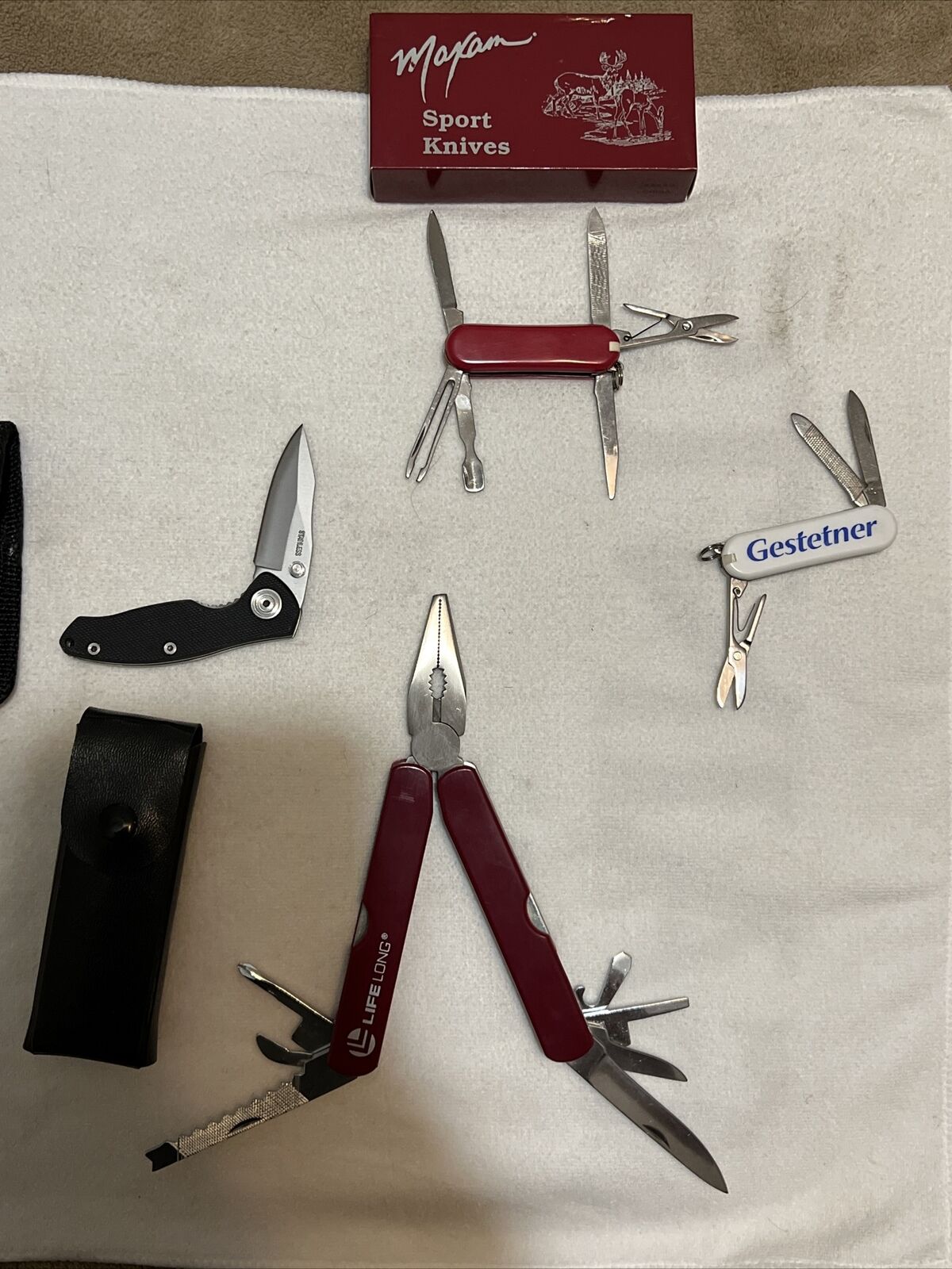 Lot Of 4 Knife Assortment, Utility, Pocket, Multi Tool